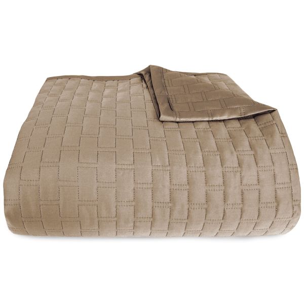 Bamboo-Quilted-Coverlet-Champagne.jpg