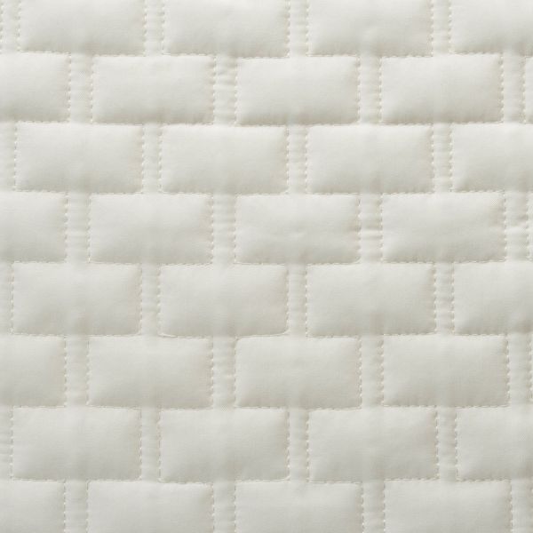 Bamboo-Quilted-Coverlet-Ivory-Swatch.jpg